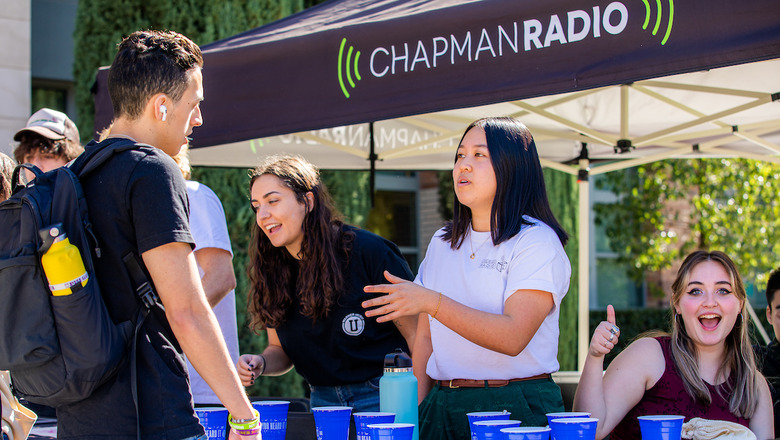 students at involvement fair